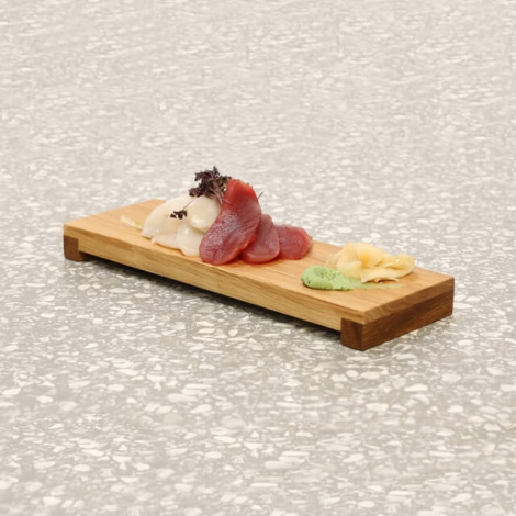 smørebræt med sushi